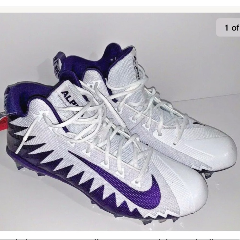 Nike Alpha Menace Elite Men's Mid Football Cleats